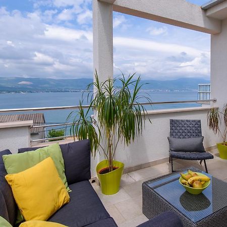 Apartments Salona Trogir Exterior foto